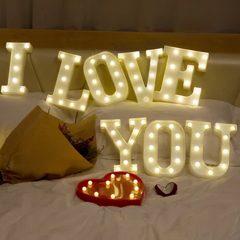 Aydınlık LED Mektup Gece Lambası Yaratıcı İngilizce Alfabe Pil Lambası Romantik Düğün Parti Dekorasyon noel hediyesi 22 / 16cm