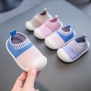 2022 Yeni Çocuk Ayakkabı Rahat Nefes Bebek Bebek Çocuk Kız Erkek Örgü Ayakkabı Yumuşak Alt Rahat Kaymaz