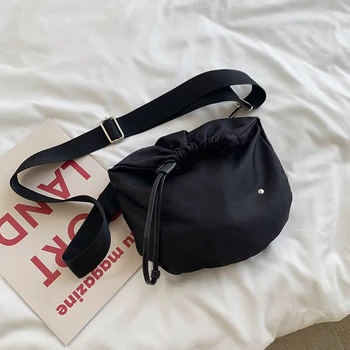Kadın Naylon İpli Crossbody Çanta Serin Siyah Spor omuz askılı postacı çantaları Kadın Rahat Yumuşak Çanta Kızlar Seyahat Çantaları