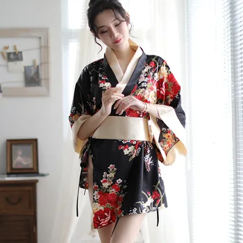 2022 Yukata Kadın Japon Kimono 3 ADET Gömlek Etek Setleri Hırka Samurai Kostüm Cosplay Giyim Geleneksel Asya Bayan Elbiseler