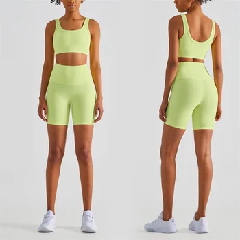 Düz Renk Kadın spor elbise Şort 2 adet spor sutyeni Ön Bel Nervürlü Yüksek Bel Legging Yoga Seti Spor Eşofman Göğüs Pedi İle
