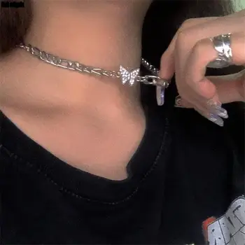 Trendy Sıcak Satış Moda Kelebek Kolye Kolye Kadın İçin Kısa Kristal Kelebek Dangle Kolye kadın mücevheratı Hediyeler Yeni